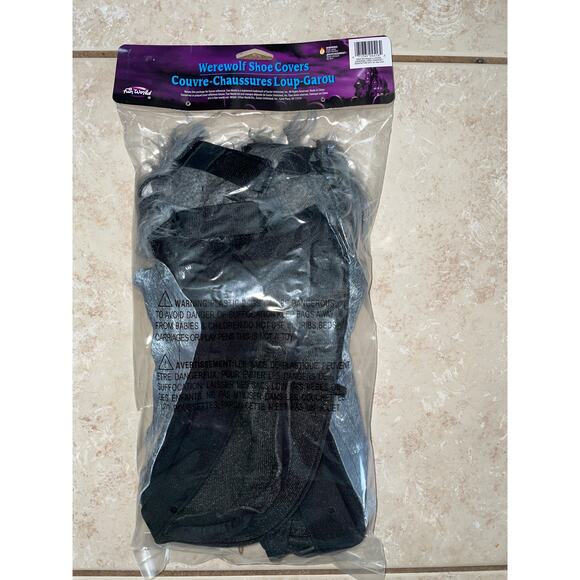 ADULT GREY WEREWOLF MONSTER FEET SHOE COVERS COSTUME ACCESSORY - Picture 2 of 3